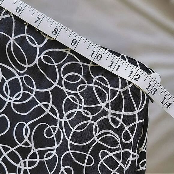 Vtg black and white scribble print summer midi skirt - Picture 9 of 15